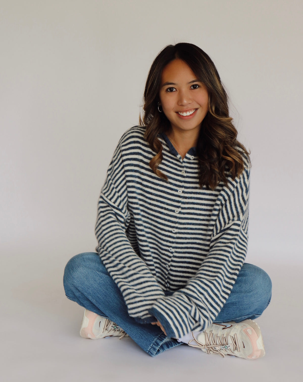 Collins Cardigan - Denim + White